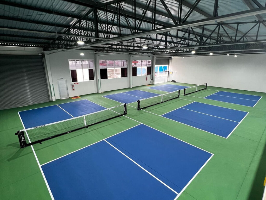 Interior view of the 3 courts Interior view of the 3 courts